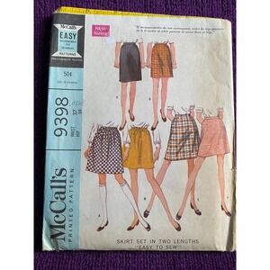 McCalls 9398 skirt A line sewing pattern 1960s size Small